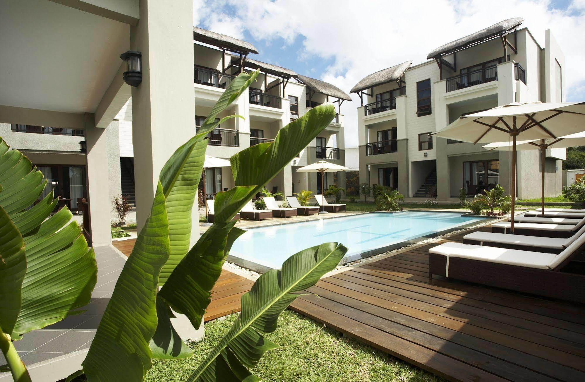 Grand Bay Suites Eksteriør bilde